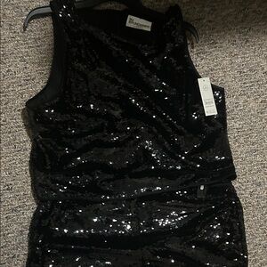 No Boundaries Black Sequin Sleevelss Top with matching shorts, Size XL 16/18 NWT